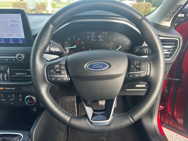 Used Ford Focus 2020 for sale - 76231512: Photo 12