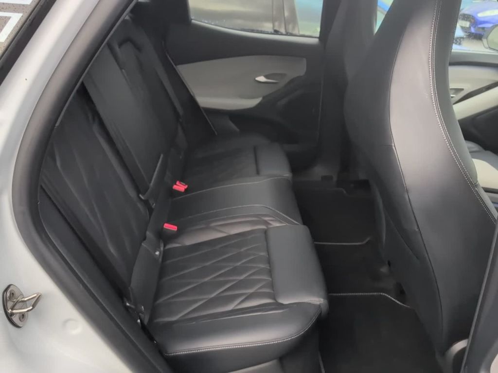 Used Ford Explorer 2025 for sale - 76641975: Photo 13