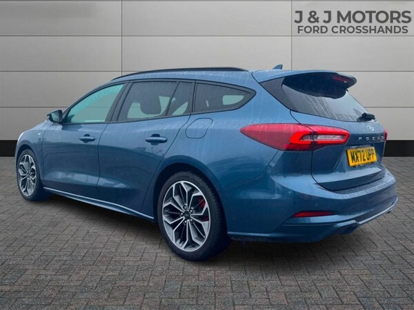 Used Ford Focus 2022 for sale - 74721075: Photo 5