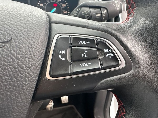 Used Ford Kuga 2018 for sale - 76273642: Photo 12