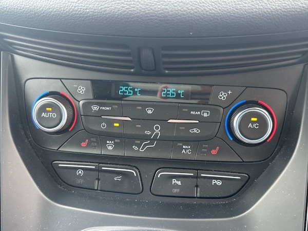 Used Ford Kuga 2018 for sale - 76273642: Photo 16