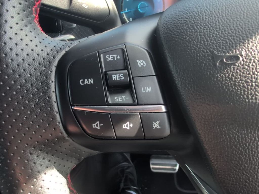 Used Ford Focus 2024 for sale - 78162256: Photo 12