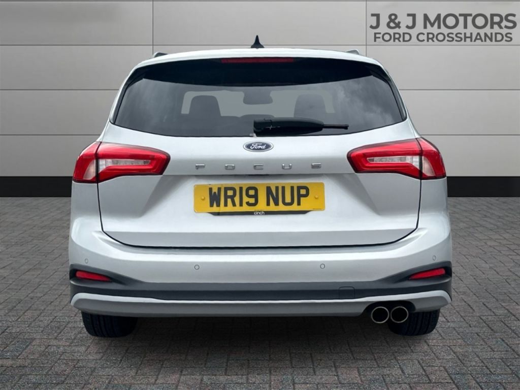 Used Ford Focus 2019 for sale - 75560117: Photo 4