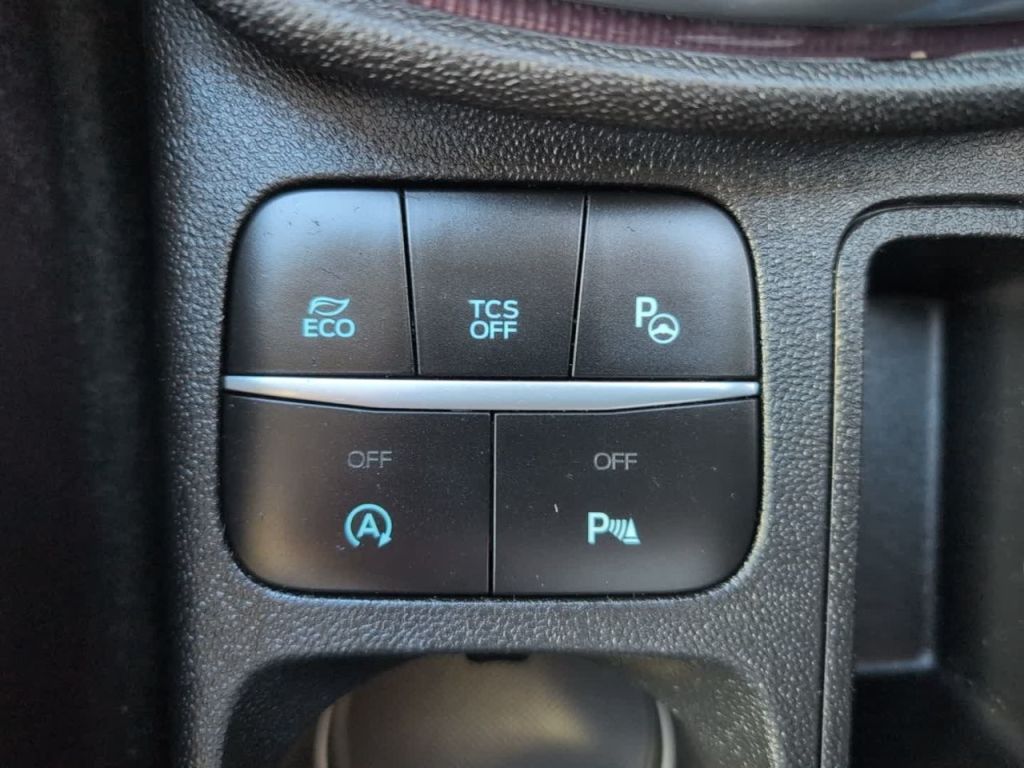 Used Ford Fiesta 2018 for sale - 76329851: Photo 18