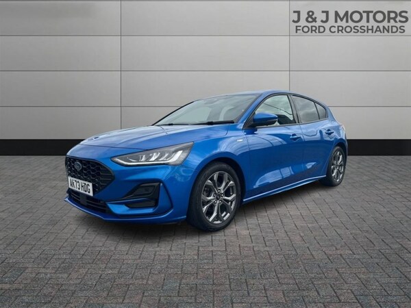Used Ford Focus 2023 for sale - 75287394: Photo 3