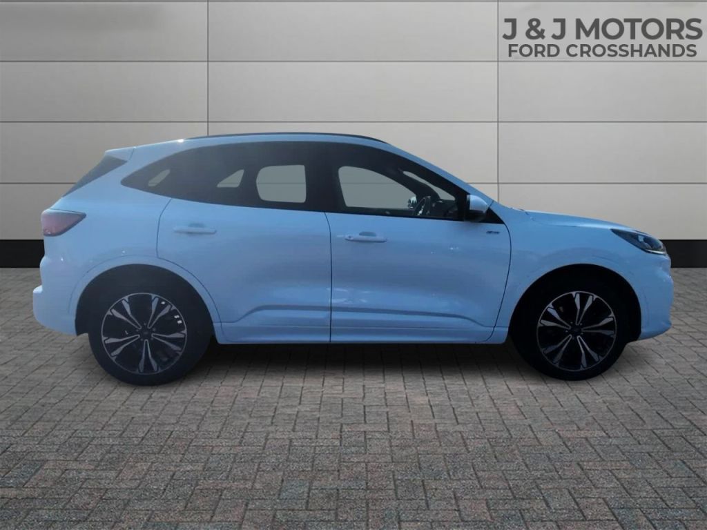 Used Ford Kuga 2022 for sale - 77431533: Photo 10