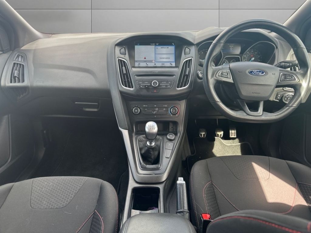 Used Ford Focus 2018 for sale - 76303242: Photo 12