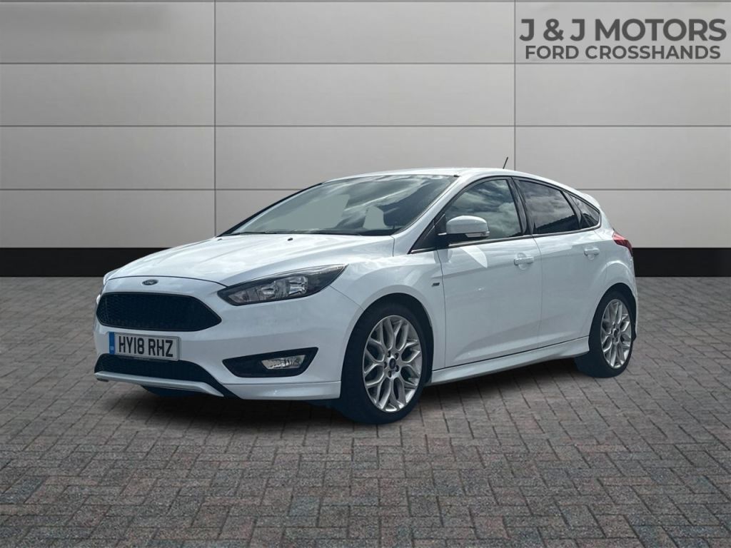 Used Ford Focus 2018 for sale - 76303242: Photo 3