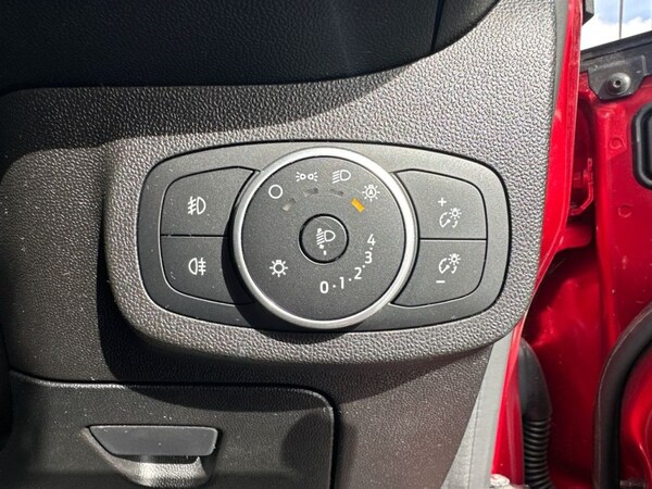 Used Ford Fiesta 2018 for sale - 76178271: Photo 9