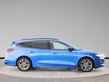 Used Ford Focus 2022 for sale - 77578600: Photo