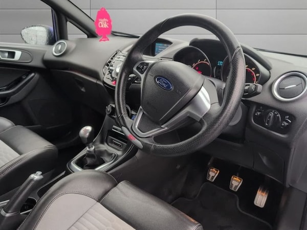 Used Ford Fiesta 2016 for sale - 76184910: Photo 10
