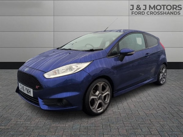 Used Ford Fiesta 2016 for sale - 76184910: Photo 3
