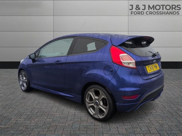 Used Ford Fiesta 2016 for sale - 76184910: Photo 5