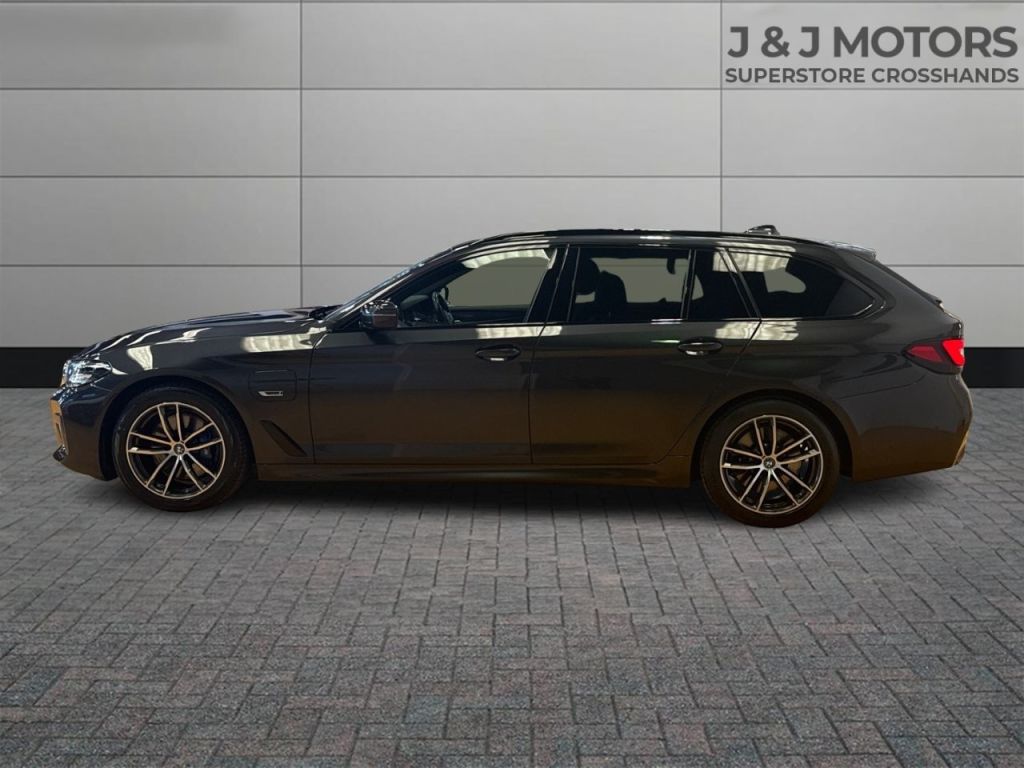 Used BMW 5 Series 2023 for sale - 76355945: Photo 11