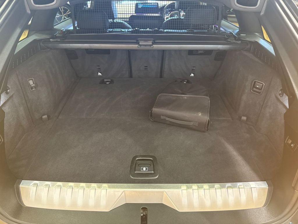 Used BMW 5 Series 2023 for sale - 76355945: Photo 6