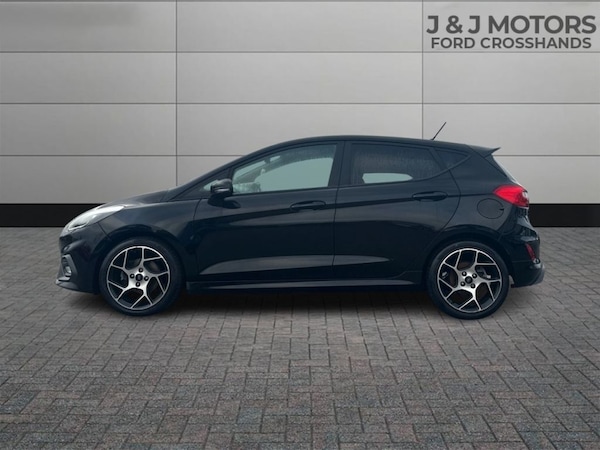 Used Ford Fiesta 2018 for sale - 76181253: Photo 4