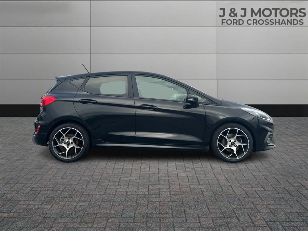 Used Ford Fiesta 2018 for sale - 76181253: Photo 8