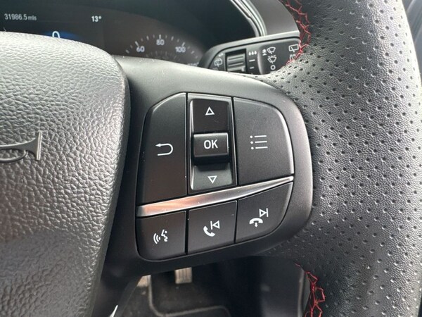 Used Ford Focus 2023 for sale - 75560139: Photo 17