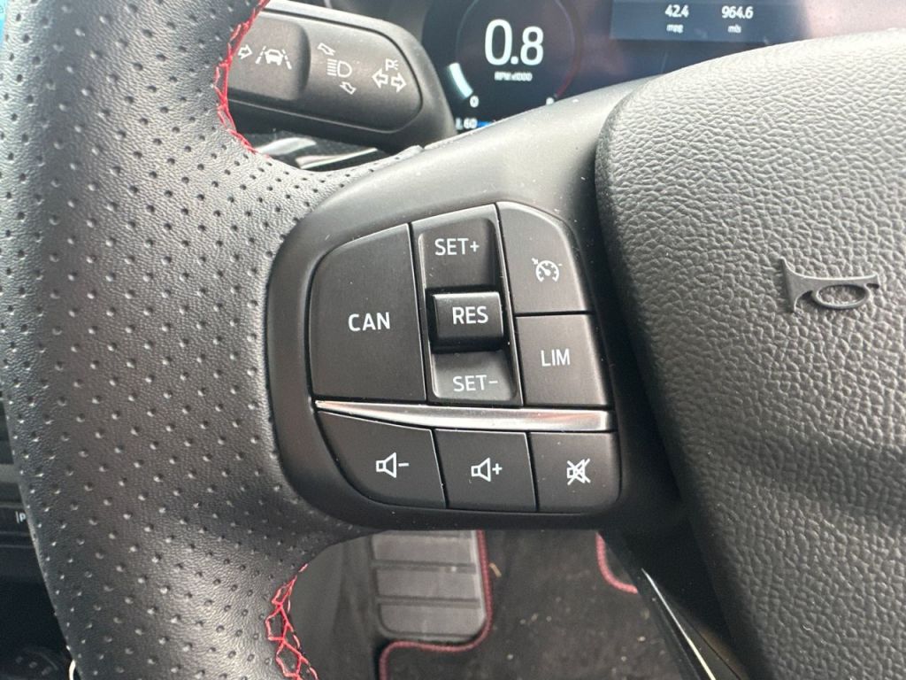 Used Ford Focus 2024 for sale - 76147207: Photo 15