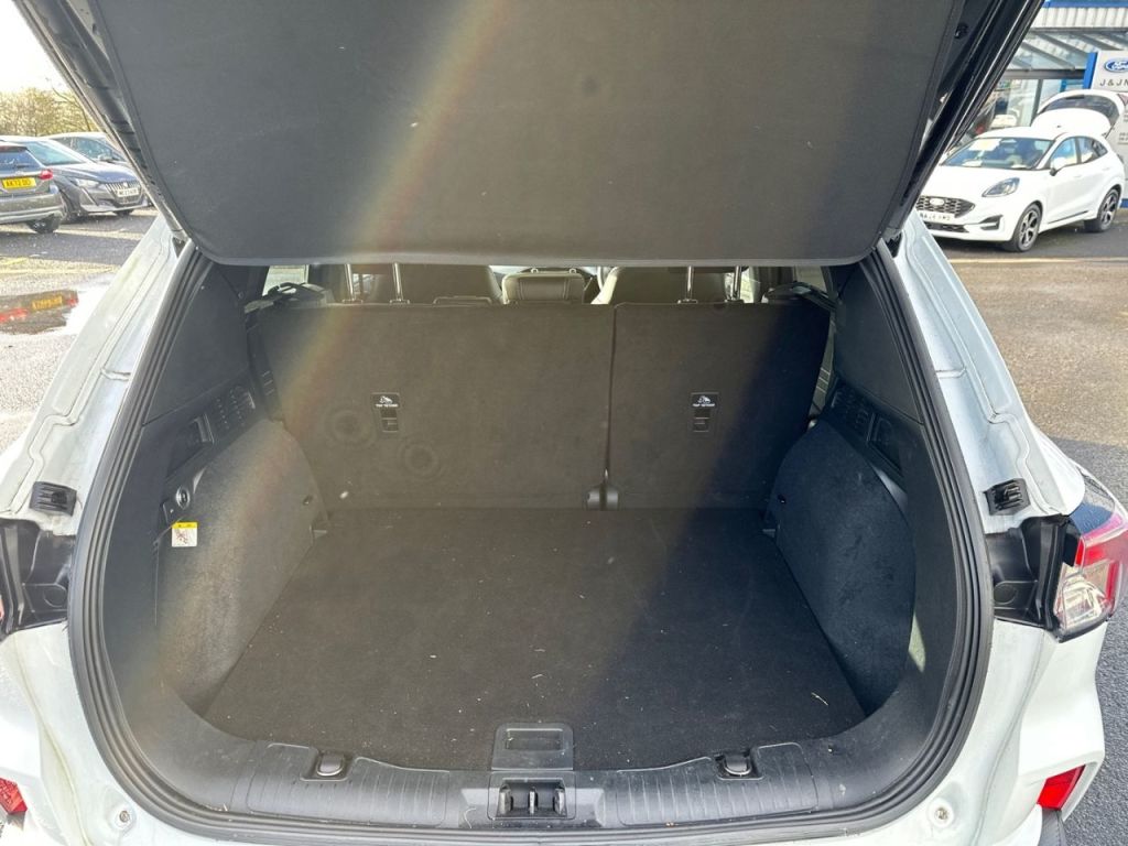 Used Ford Kuga 2022 for sale - 76669220: Photo 13