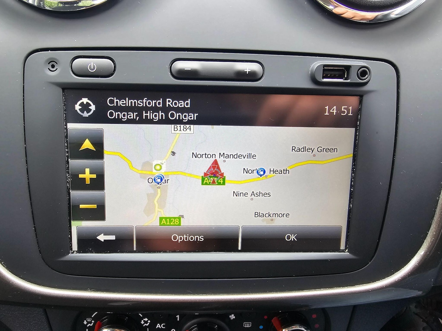 Used Dacia Sandero Stepway 2014 for sale - 76002535: Photo 10