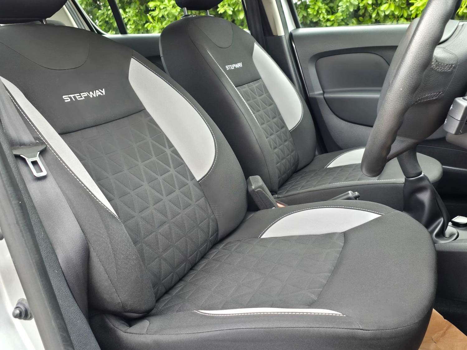 Used Dacia Sandero Stepway 2014 for sale - 76002535: Photo 13