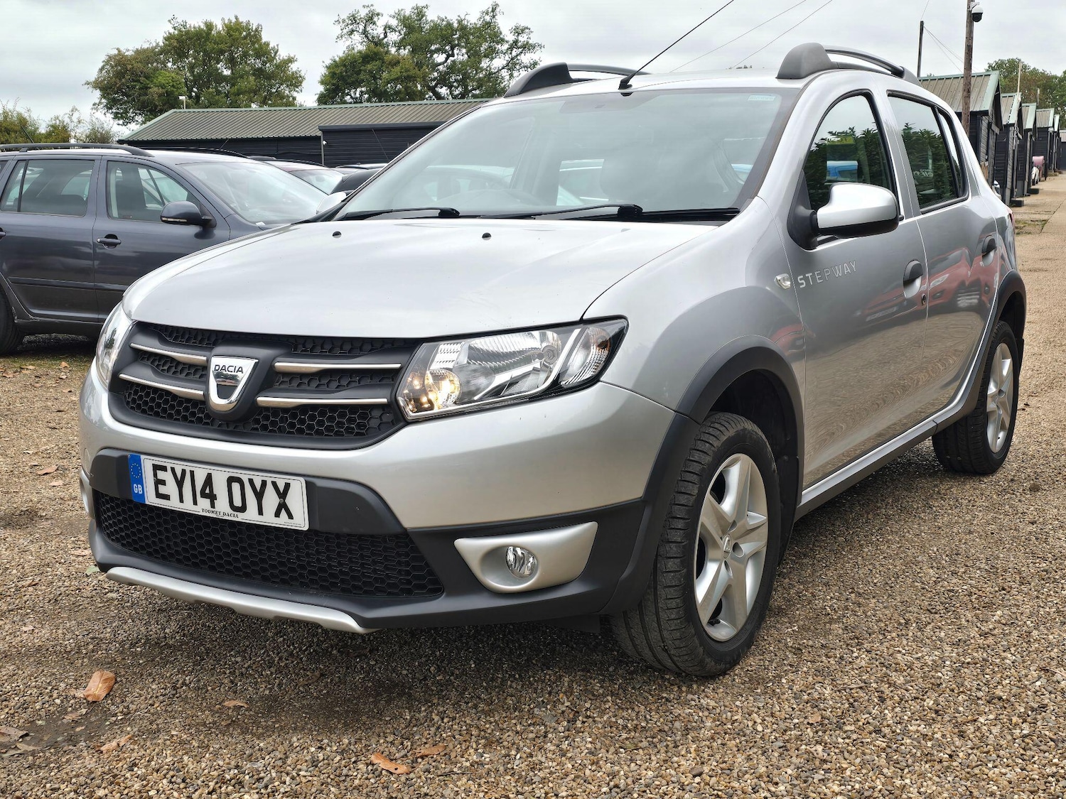 Used Dacia Sandero Stepway 2014 for sale - 76002535: Photo 2