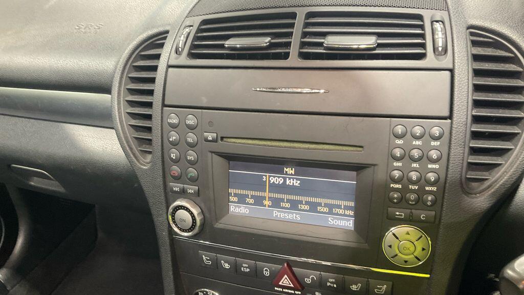 Used Mercedes-Benz SLK 2009 for sale - 76361023: Photo 11
