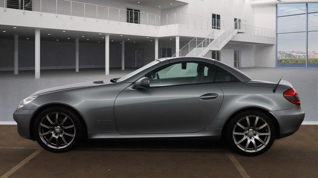 Used Mercedes-Benz SLK 2009 for sale - 76361023: Photo 9