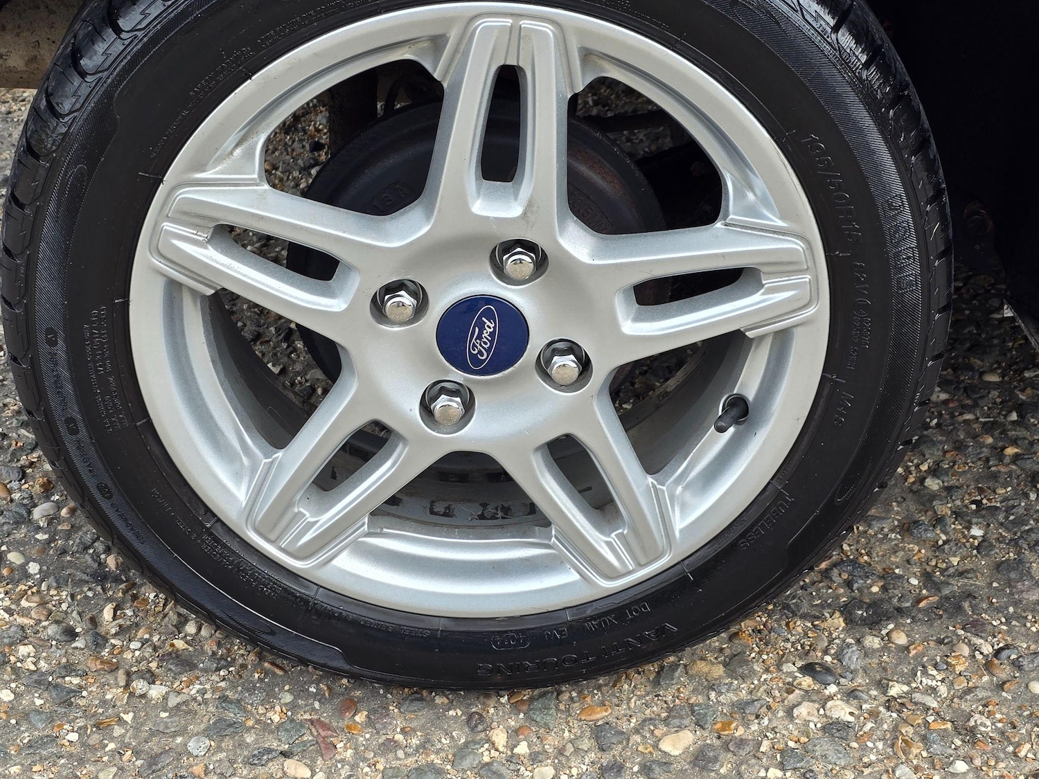 Used Ford Fiesta 2010 for sale - 76649570: Photo 13