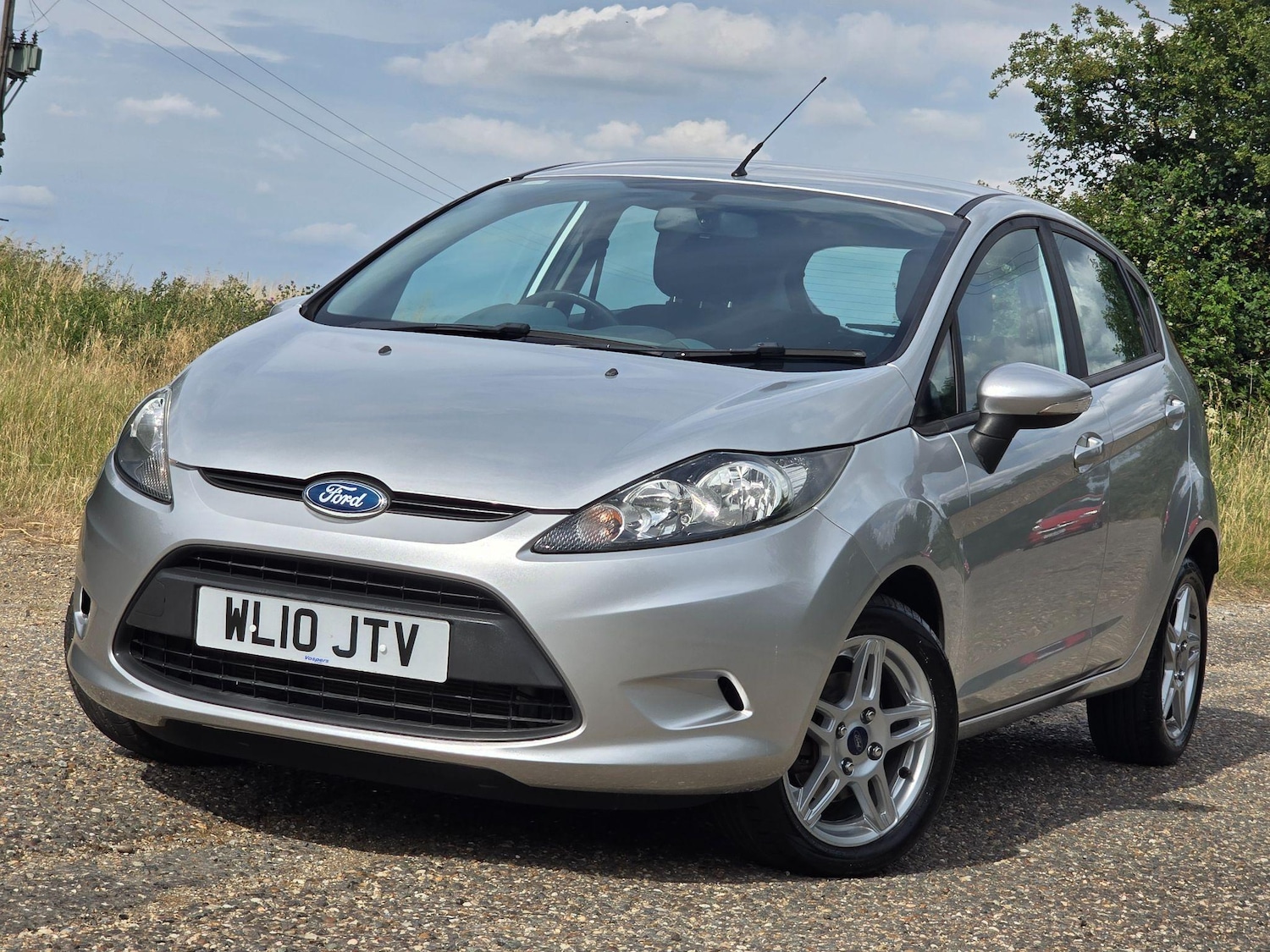 Used Ford Fiesta 2010 for sale - 76649570: Photo 2