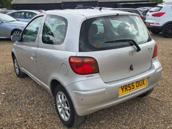 Used Toyota Yaris 2005 for sale - 75430292: Photo