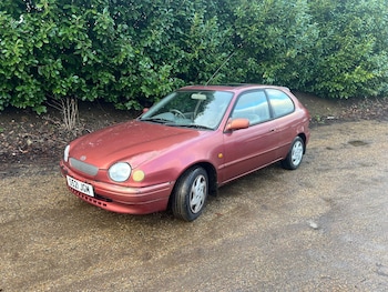 Used Toyota Corolla 1998 for sale - 77234052: Photo