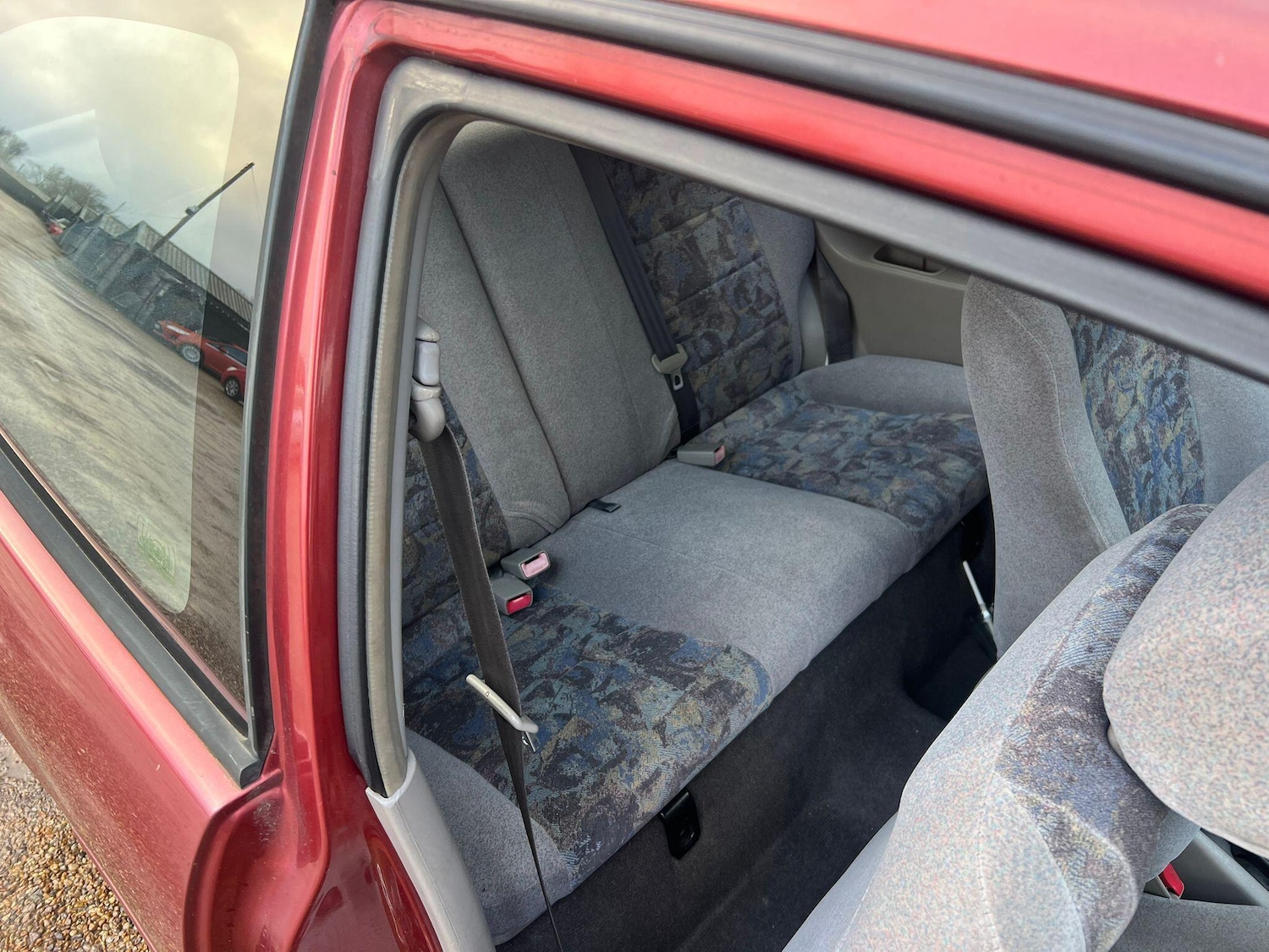 Used Toyota Corolla 1998 for sale - 77234052: Photo 5