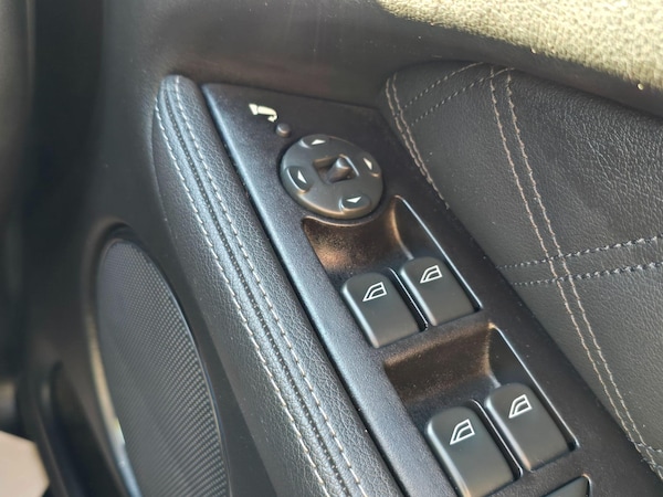 Used Jaguar X-Type 2009 for sale - 76189852: Photo 19