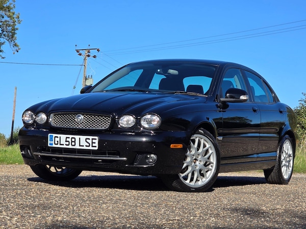 Used Jaguar X-Type 2009 for sale - 76189852: Photo 2