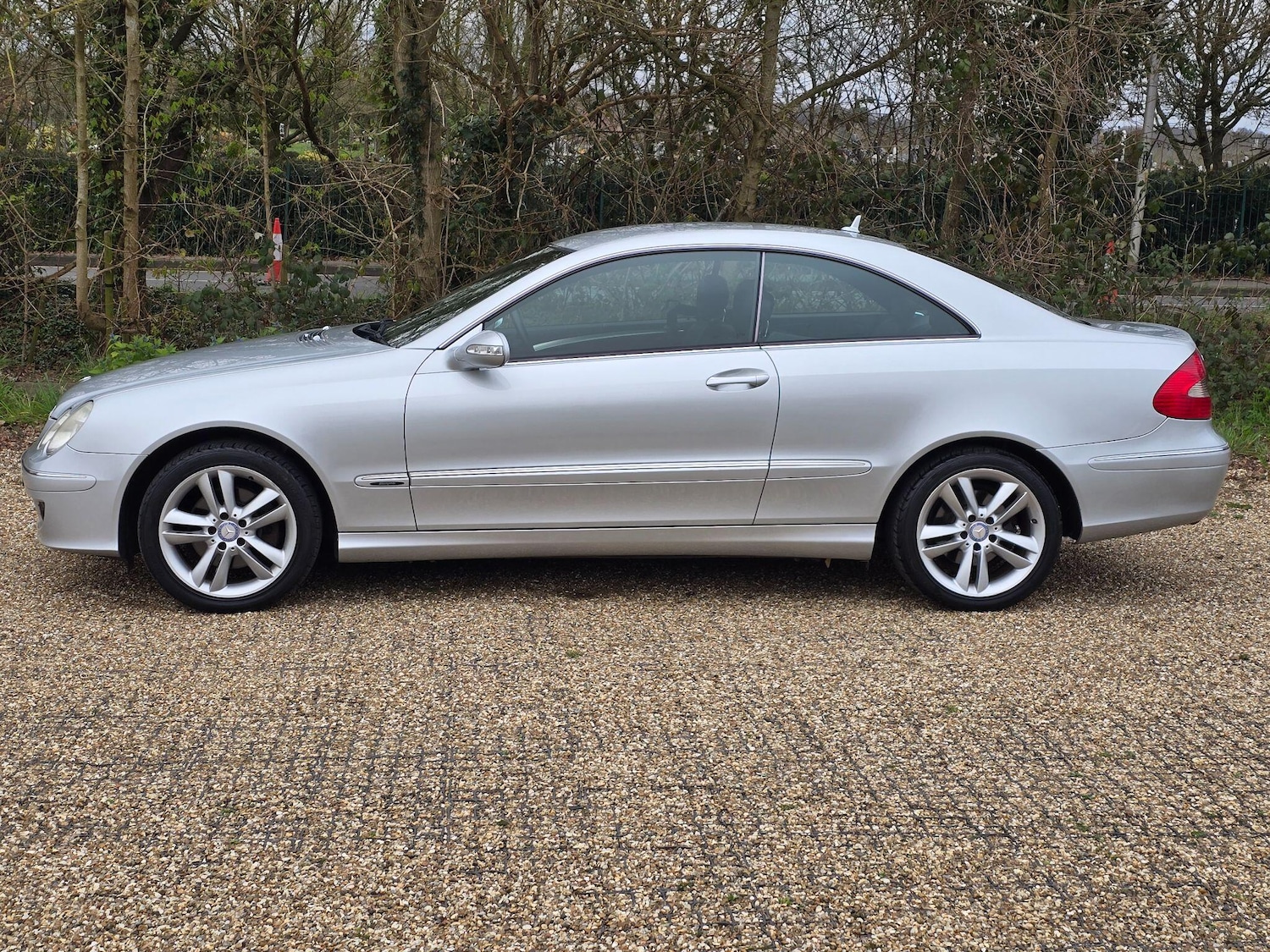 Used Mercedes-Benz CLK 2007 for sale - 77919088: Photo 6