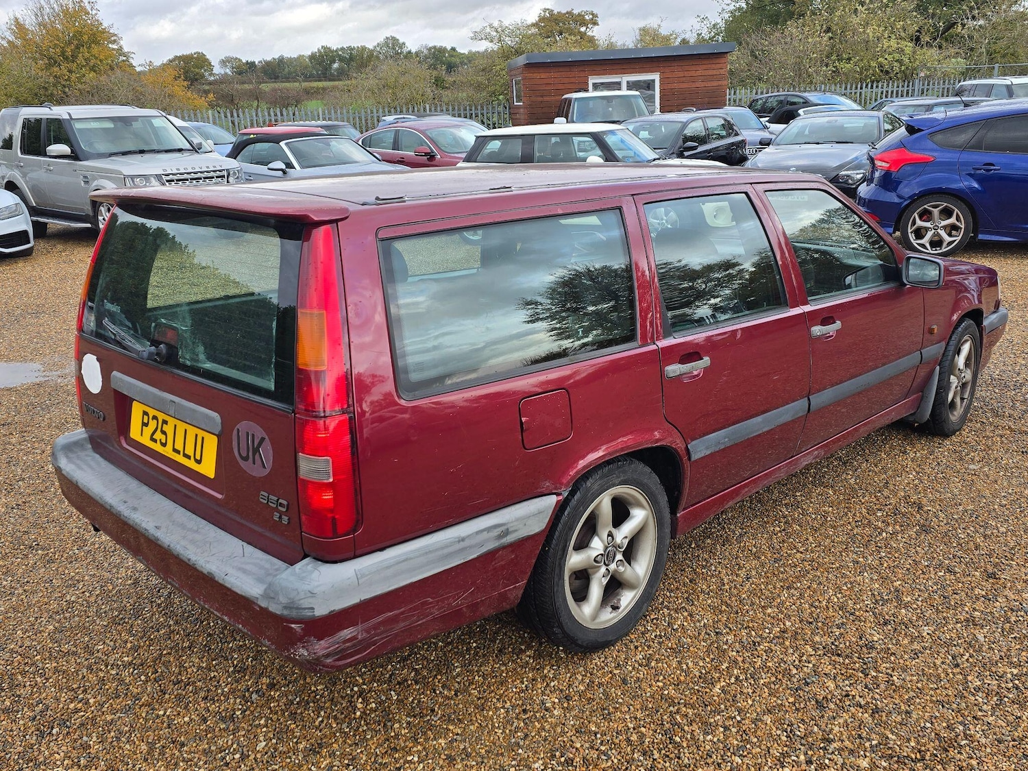 Used Volvo 850 1996 for sale - 76433348: Photo 13