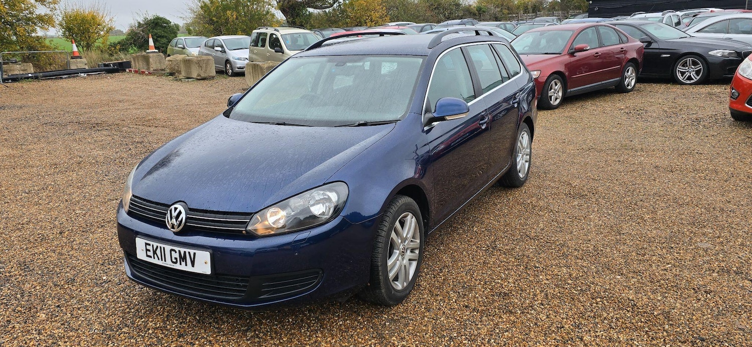Used Volkswagen Golf 2011 for sale - 76649543: Photo 2