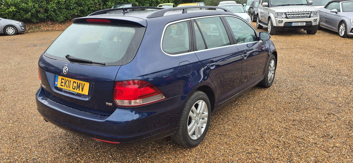 Used Volkswagen Golf 2011 for sale - 76649543: Photo 4