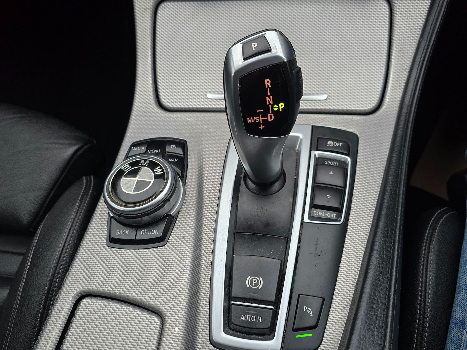 Used BMW 5 Series 2014 for sale - 77051000: Photo 24