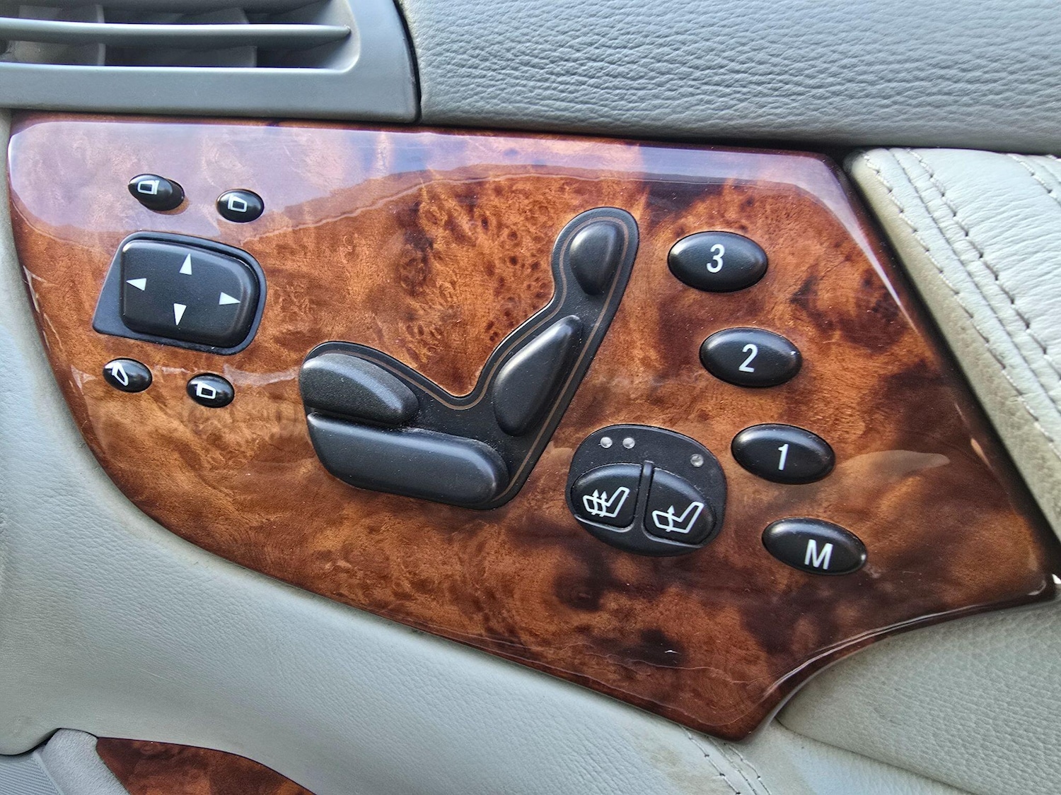 Used Mercedes-Benz CL 2006 for sale - 77450902: Photo 15