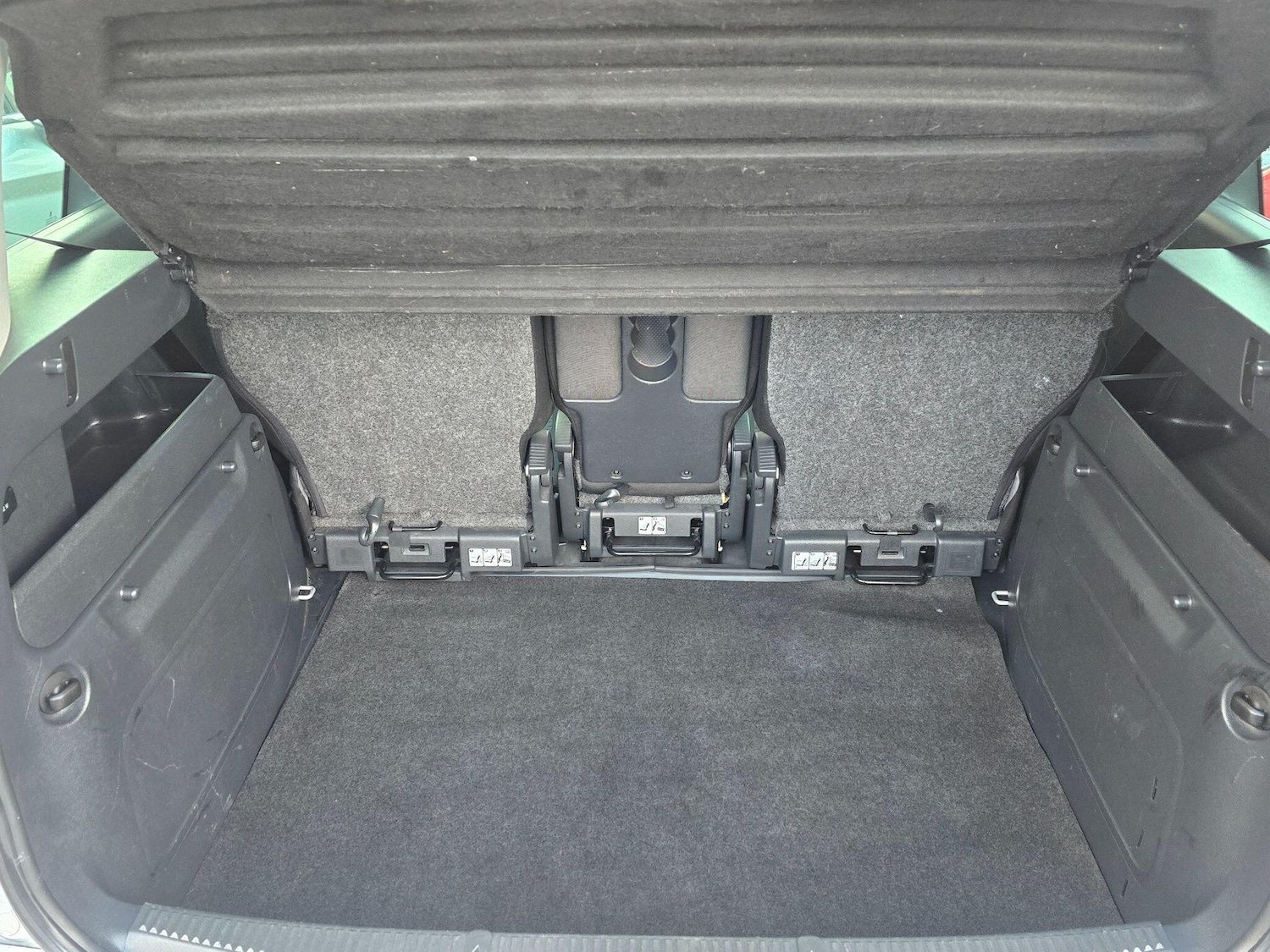 Used Skoda Roomster 2015 for sale - 77232348: Photo 8