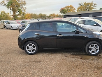 Used Nissan Leaf 2015 for sale - 76472708: Photo