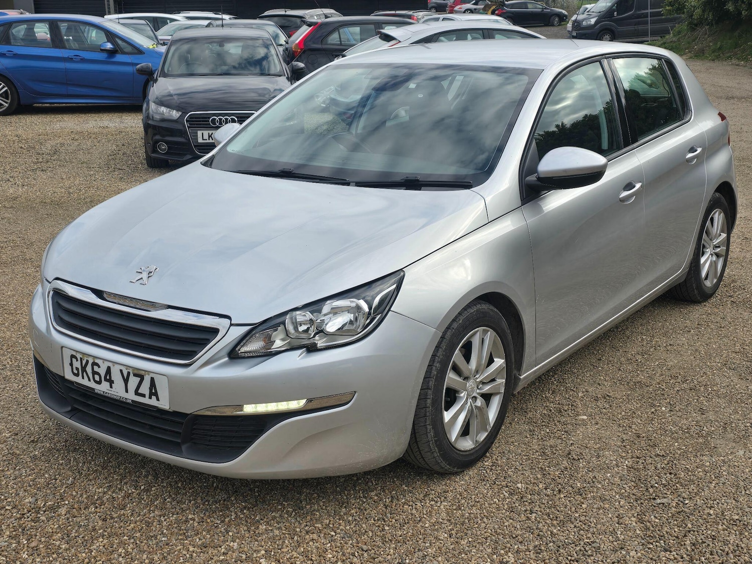 Used Peugeot 308 2014 for sale - 78098432: Photo 2