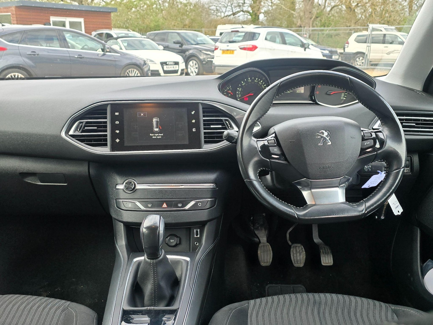 Used Peugeot 308 2014 for sale - 78098432: Photo 9