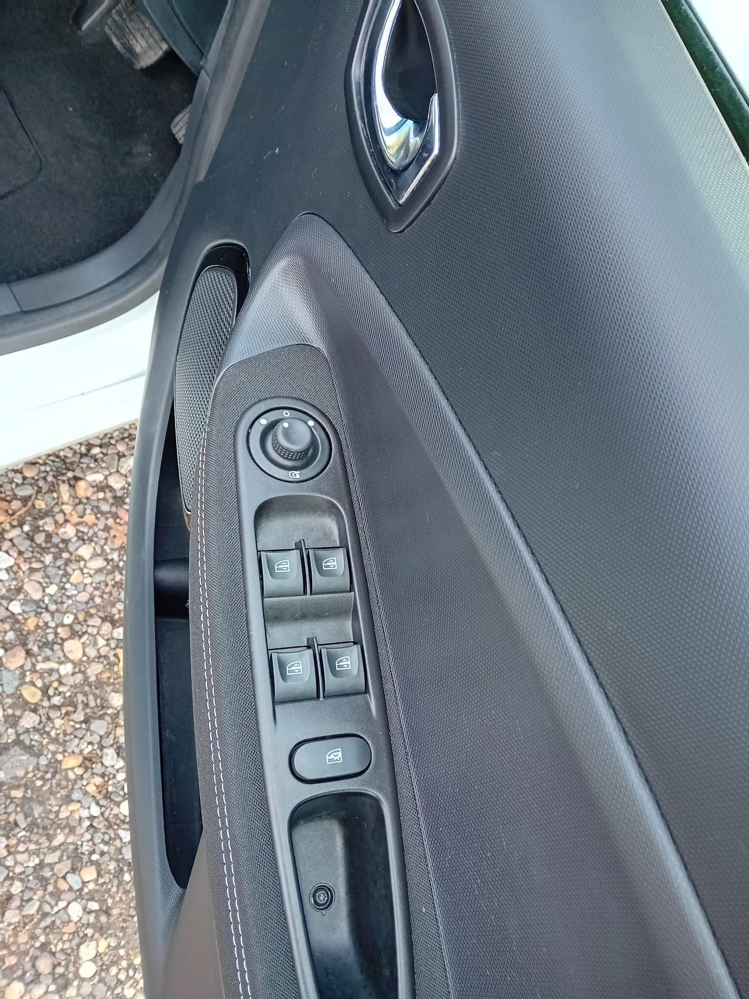 Used Renault Zoe for sale - 77002015: Photo 13