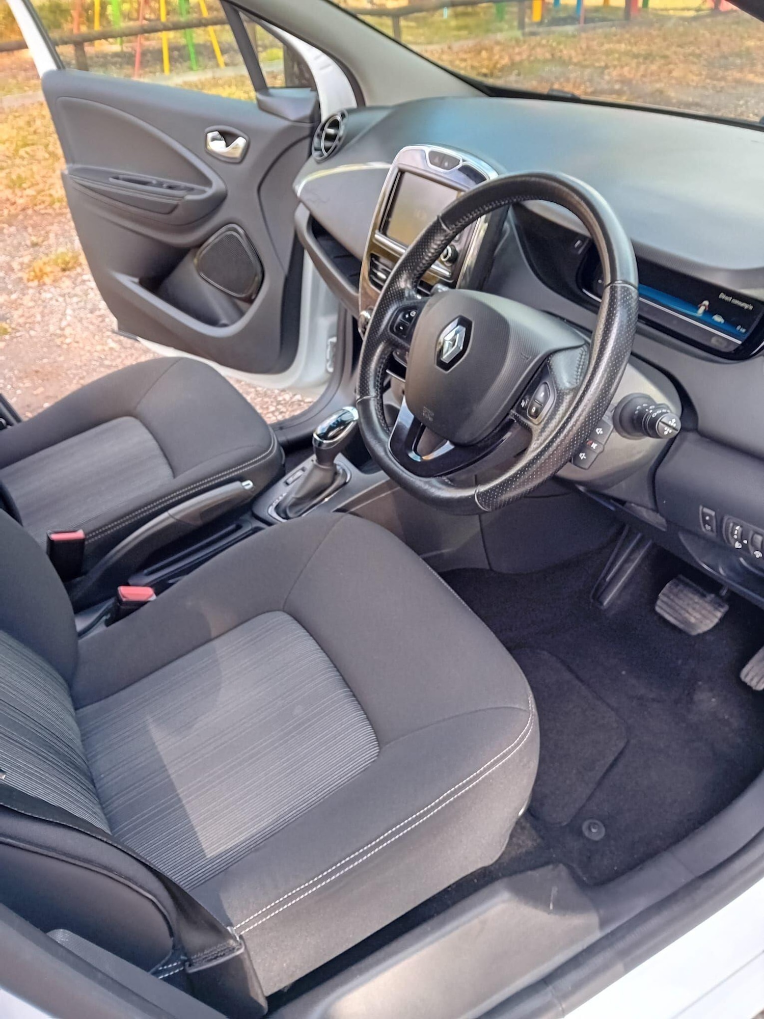 Used Renault Zoe for sale - 77002015: Photo 7