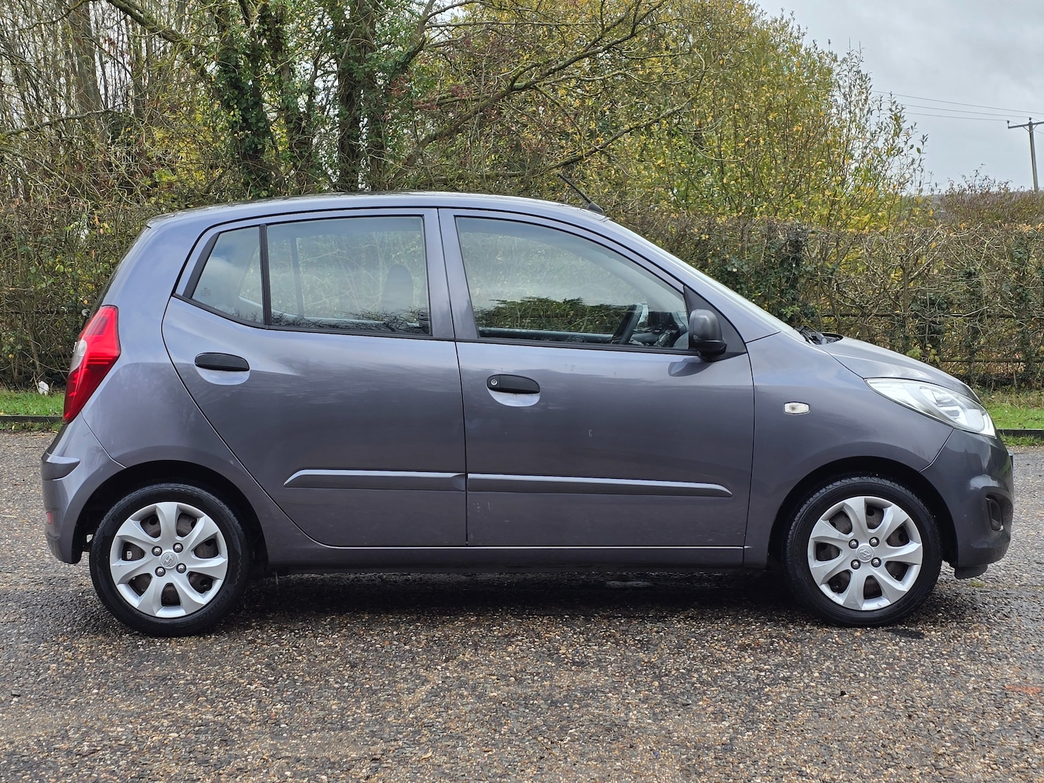 Used Hyundai i10 2014 for sale - 76653848: Photo 4