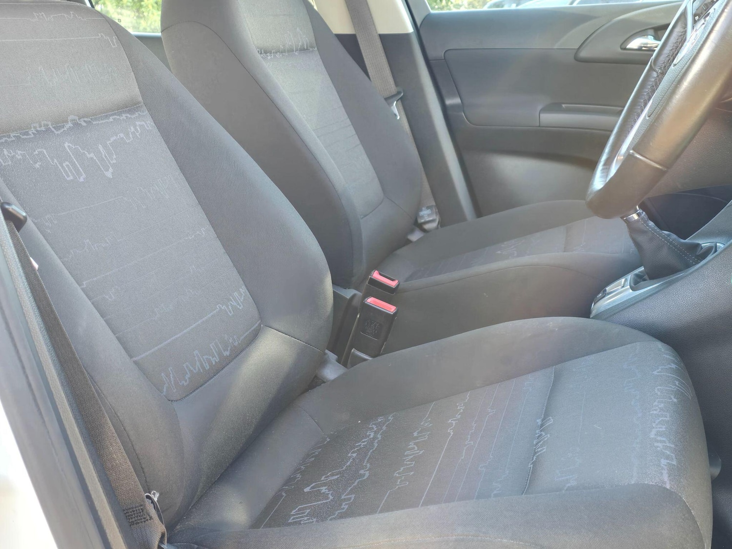 Used Vauxhall Meriva 2017 for sale - 78016046: Photo 7